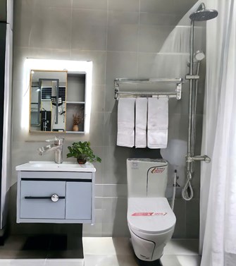 Combo Thiết bị vệ sinh CB013