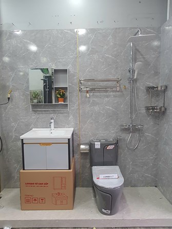 Combo Thiết bị vệ sinh CB022