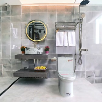 Combo Thiết bị vệ sinh khuyến mãi CB002