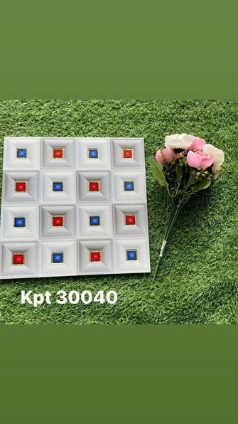 Gạch trang trí Nhũ vàng 30x30cm KPT30040