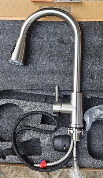 Vòi rửa chén lạnh dây rút Inox 304
